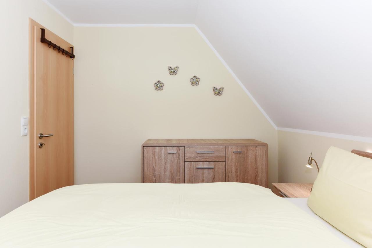 Ferienwohnung Teezeit Neuharlingersiel Esterno foto